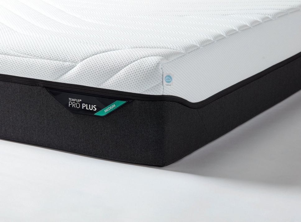 TEMPUR-Pro-Plus-CoolQuilt-Medium.jfif