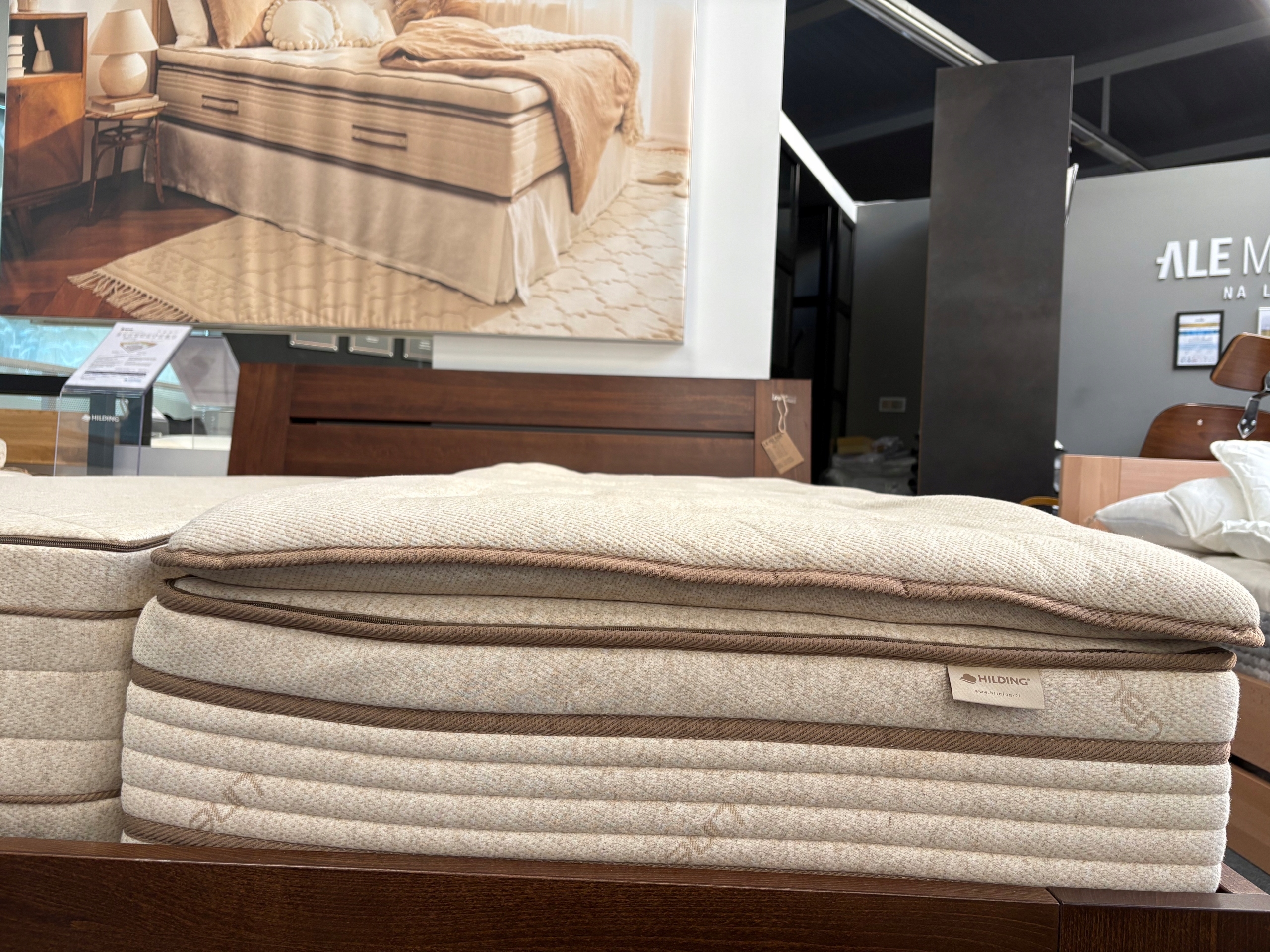 004394e347deaec7f583cb9f7b94.jfif