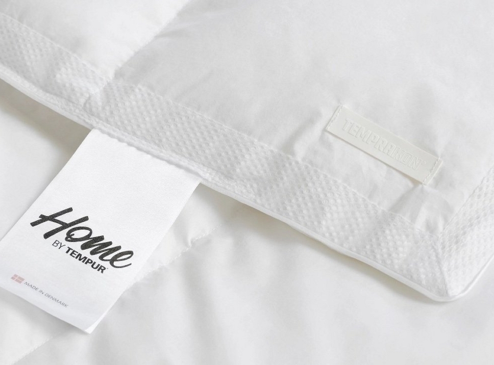Kodra-chodzca-z-wypenieniem-z-biaego-puchu-marki-Home-by-TEMPUR (2).jfif